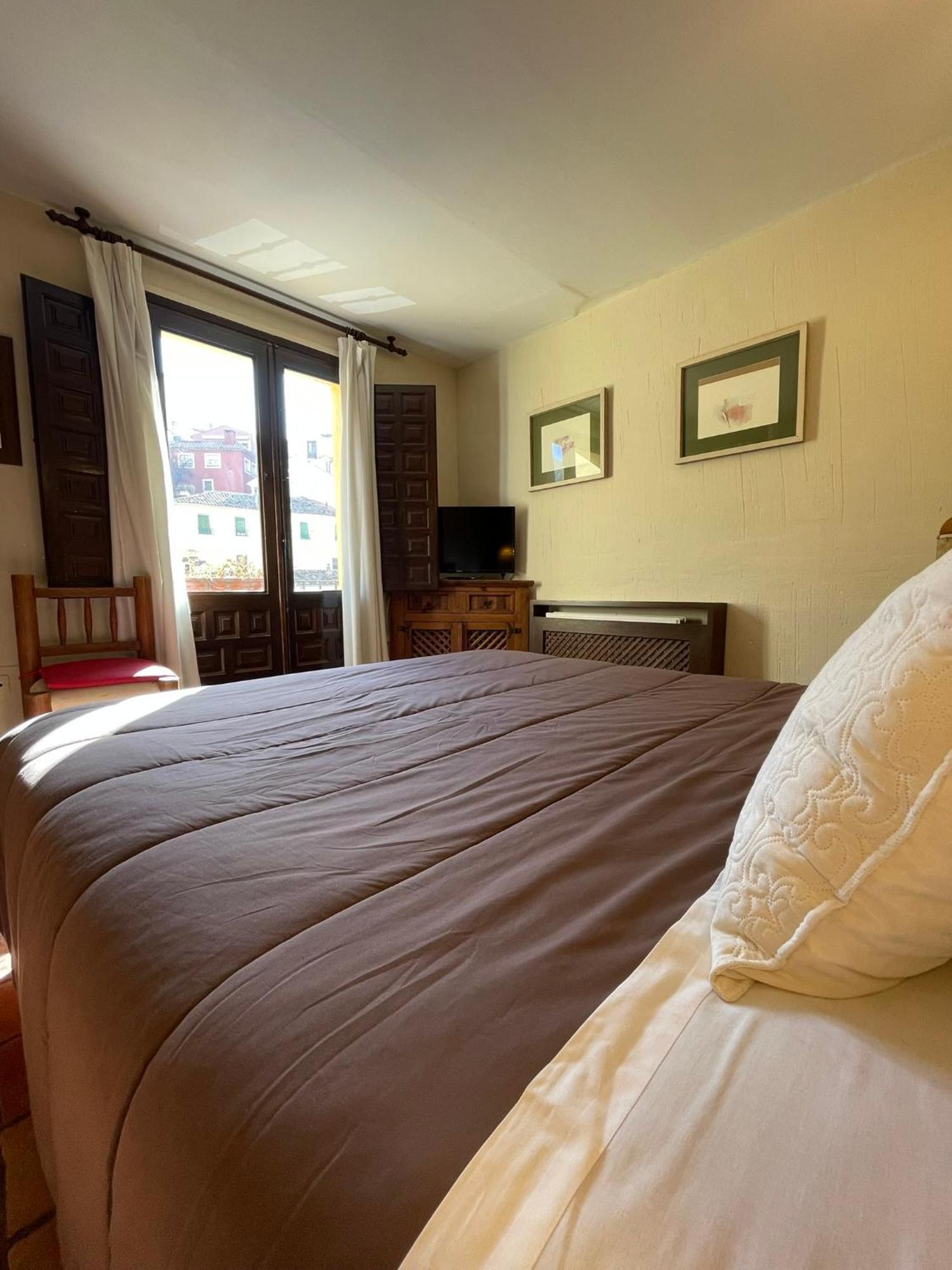 Hostal Posada Huecar Cuenca  Luaran gambar
