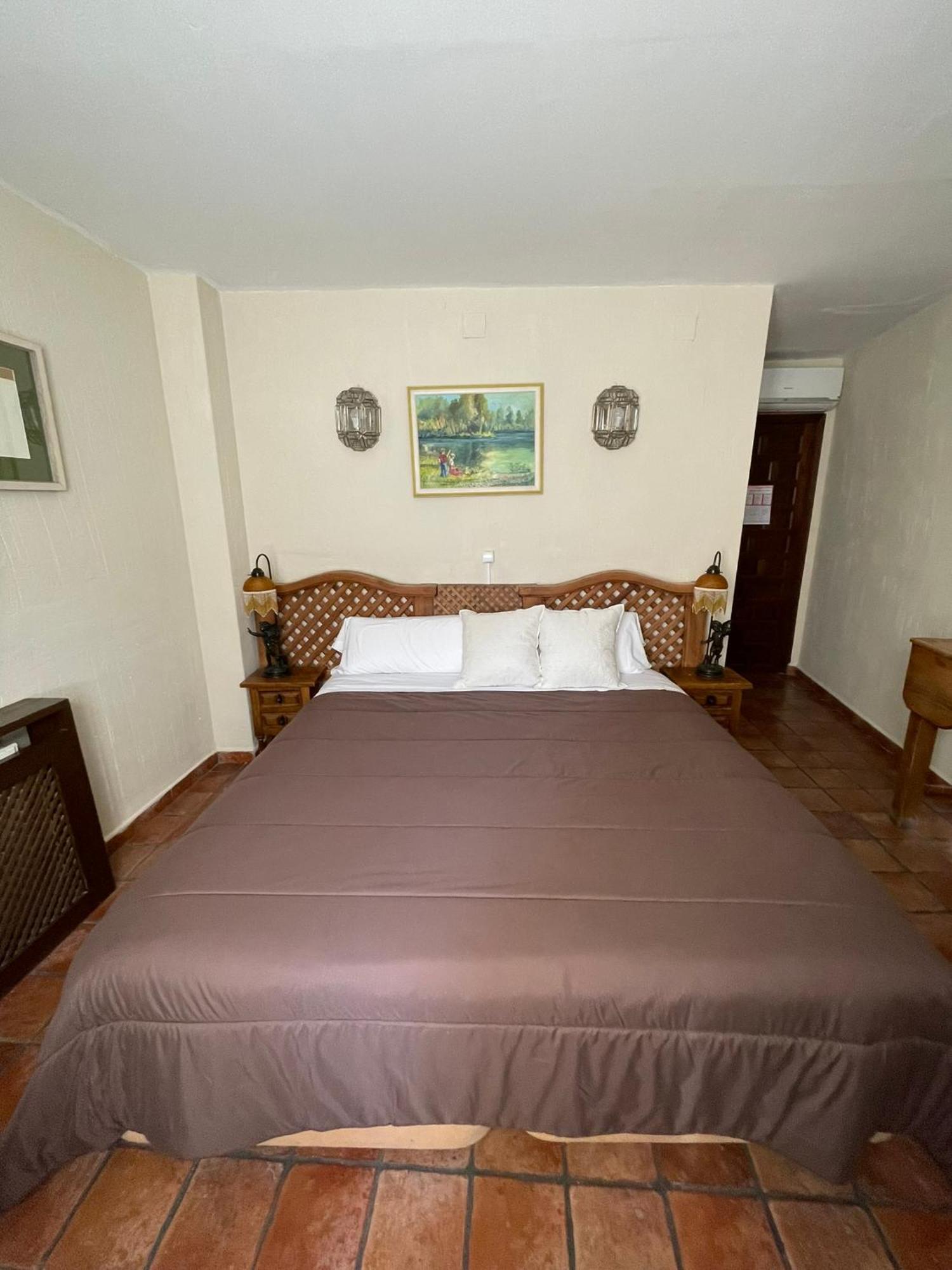 Hostal Posada Huecar Cuenca  Luaran gambar